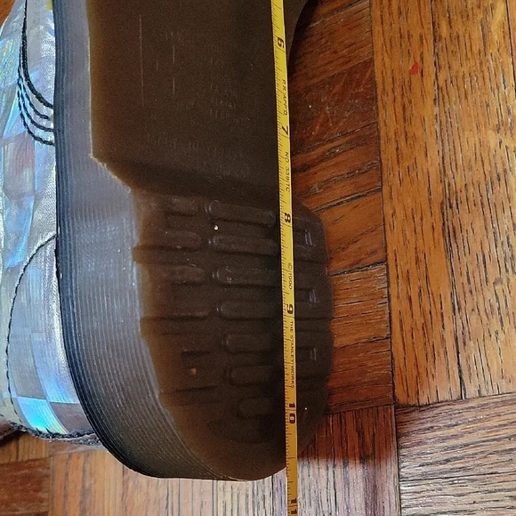 Dr. Martens 90's Holographic Lace Up Boots Womens Size 7 (UK SIZE 5) - Picture 11 of 11